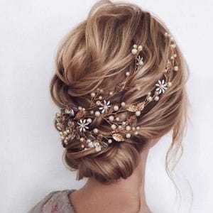 Flower hair piece Bridal hair vine Gold Flower hair vine Bridal Hair Accessories Wedding Hair Accessories Floral Wedding hair piece Gold
