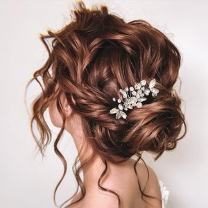 Crystal Bridal Hair Comb Crystal Wedding Hair Accessory Crystal Bridal Hair Comb Silver Bridal Hair Accessory MOG Hair comb MOB