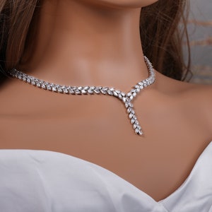 Ensemble de collier en cristal, bijoux de mariage en argent pour la mariée, bijoux de mariée en argent, ensemble de collier de mariée en cristal, ensemble de bijoux de mariée, collier feuille