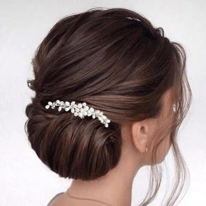 Pearl Bridal Hair piece Pearl Hair Comb Bridal Comb Pearl Hair Comb for Wedding Bridal Hair Piece Floral Hair Comb