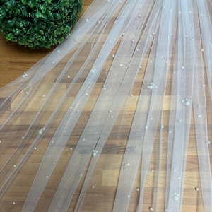 Pearl Veil Wedding Veil with comb Beaded Bridal Veil Pearl Bridal Veil Fingertip Veil for Bride Veil with pearls Cathedral Veil Floor Veil