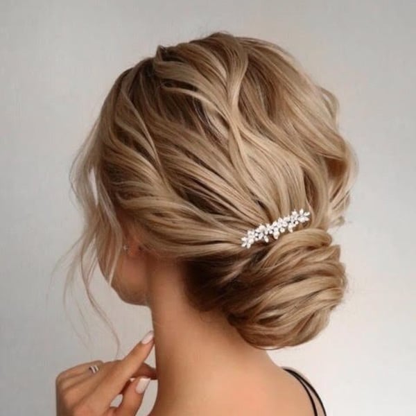 Peigne de mariée floral, perle, peigne à cheveux de mariage, accessoire de cheveux de mariée, peigne à cheveux de perle, peigne à cheveux pour mariage, accessoire de cheveux de mariage pour la mariée