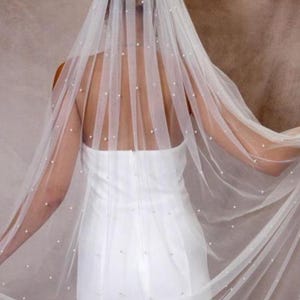 Wedding Veil Pearl Soft Wedding Veil Beaded Wedding Veil Fingertip Veil Pearl Veil Pearl Chapel Veil Veil with pearls Pearl Cathedral Veil