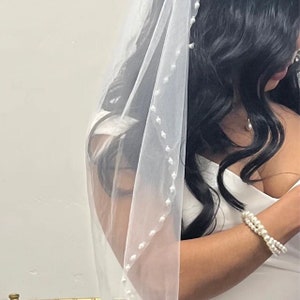 Wedding Veil Beaded Edge Bridal Veil White Veil with comb Beaded Wedding Veil Pearl Veil Elbow Veil Veil for Bride Veil with pearls Veil