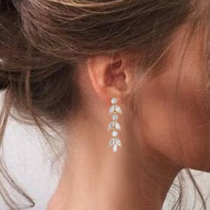 Crystal Bridal Earrings Crystal Dangle Earrings Bridal Wedding Earrings Bridal Earrings Rose gold Bridesmaid Earrings