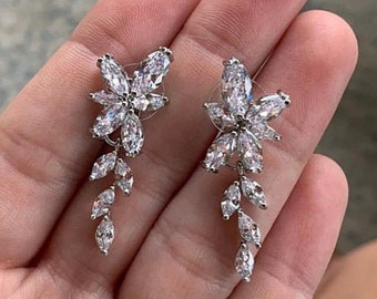 Crystal Bridal Earrings Drop Earrings Rose Gold Wedding Jewelry Crystal Tea drop Earrings Gold Bridal Jewelry Silver bridal earrings