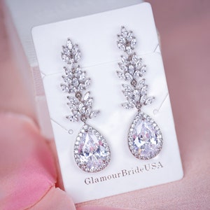 Crystal Earrings Long Crystal Earrings Drop Bridal Earrings Silver Bridal Earrings Rose gold drop earrings Crystal Bridal Earrings