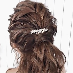 Pearl Wedding Hair Comb Floral Bridal Hair Accessory Pearl Hair Comb for Wedding Wedding Hair Accessory for bride Bridesmaid hair accessory