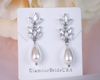 Pearl Bridal Earrings Silver Earrings Pearl Drop Earrings Bridesmaids earrings CZ Earrings Silver Wedding Earrings Pearl Bridesmaids jewelry