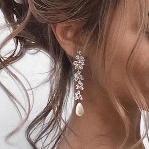 Pearl Bridal Earrings  pearl earrings long Wedding drop earrings teardrop earrings bridesmaid earrings wedding jewelry MOG earrings MOB