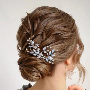 Bridal Something Blue hair piece Blue Bridal hair comb Wedding hair comb blue Wedding Hair Accessories Blue Opal hair piece