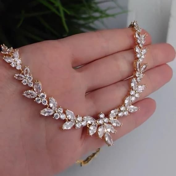 Orecchini Pendenti EVER FAITH Con Cristalli E Strass – Da Sposa O Cerimonia – A Goccia 6 Cm