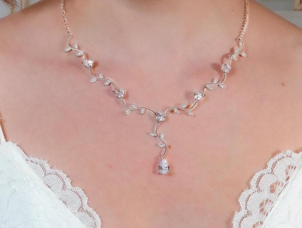 Braut Schmuck-set Weinstock Kristall Halskette Floral Schmuck für Braut Silber Braut Schmuck Kristall Blatt Halskette Set floral Brautjungfer Schmuck