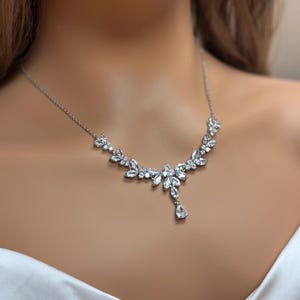 Backdrop Necklace set Silver Wedding Jewelry for Bride Silver Bridal Jewelry Crystal Bridal Backdrop Necklace Set Bridal Jewelry Set
