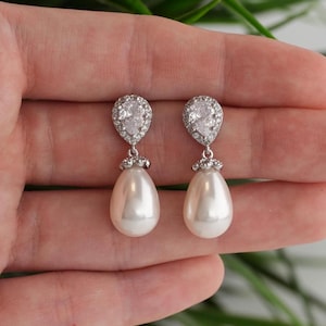 Pearl Earrings Silver Pearl Bridal Earrings Drop Wedding Earrings Pearl Bridal Jewelry Minimalist Pearl earrings Pearl Bridesmaid earrings