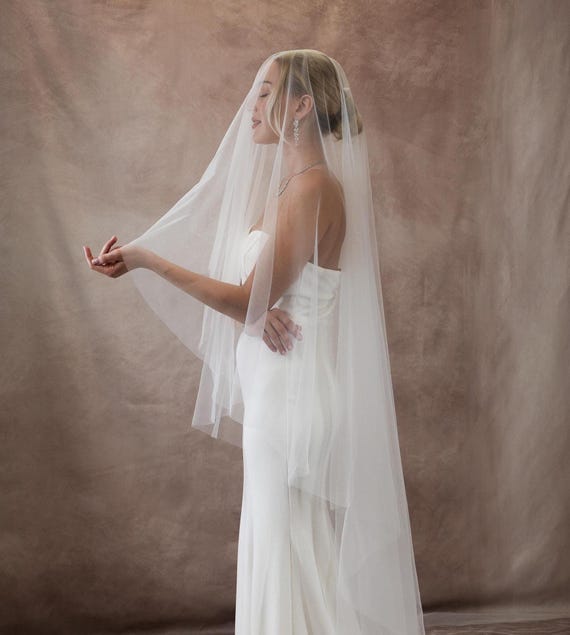 Drop Veil , Two tier Veil for Bride,  Raw Cut Edge Veil