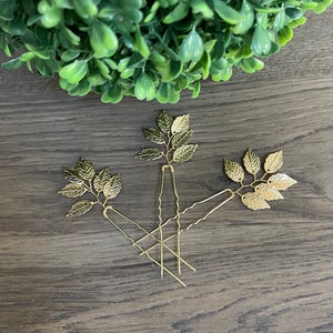 Leaf Hair pins Leaf hair piece Gold Bridal hair pins Gold Bridal hair piece Leaf Wedding hair pins Bridesmaids hair pins Leaf hairpins