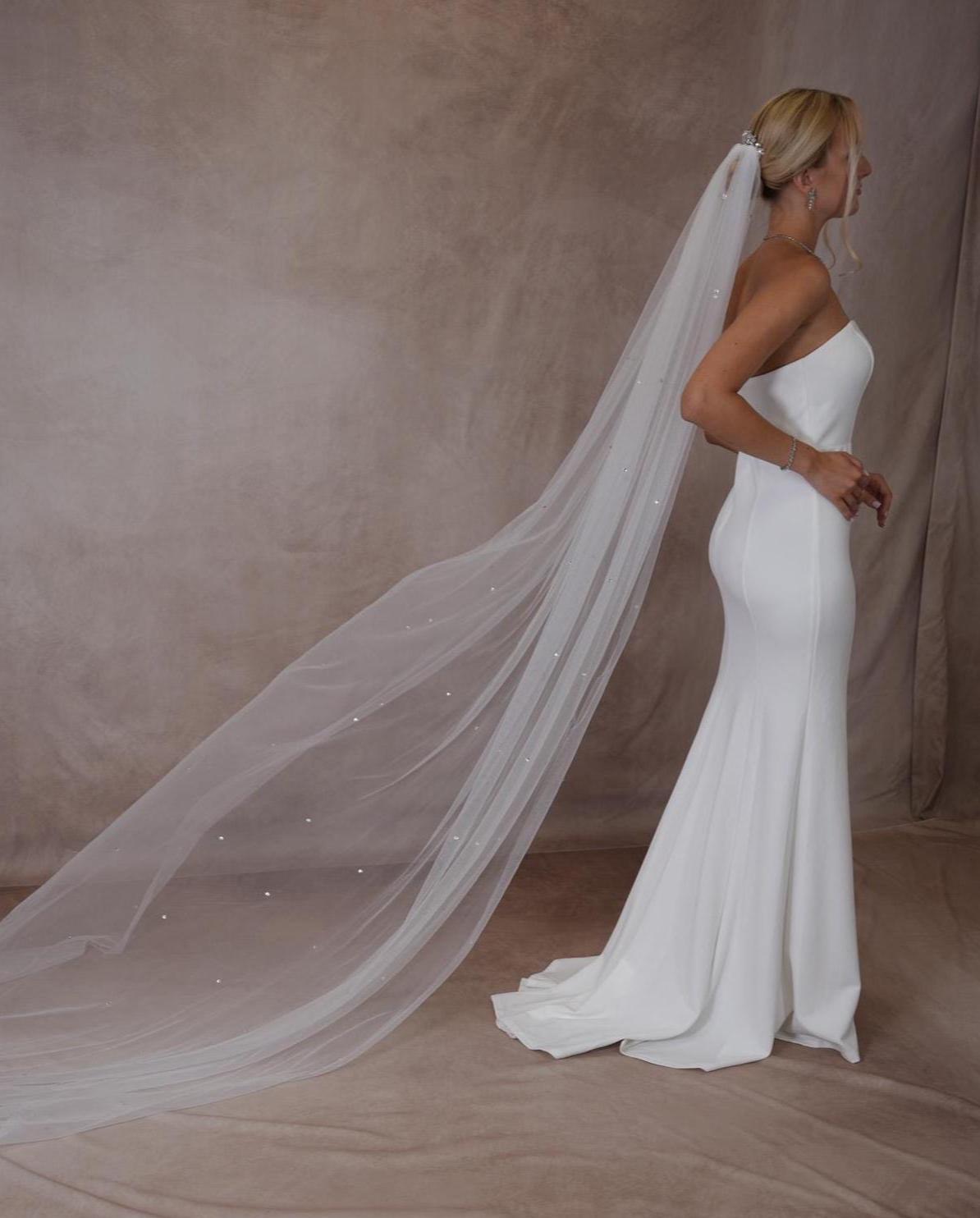 Swarovski Crystal Wedding Veil - Etsy display picture 3