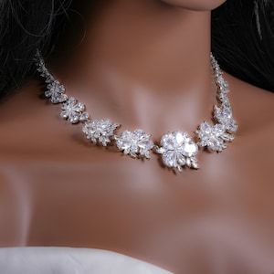 Crystal Necklace set Bridal Necklace and earrings set Diamond Bridal Jewelry Set Silver Bridal Earrings Crystal Wedding Necklace Set