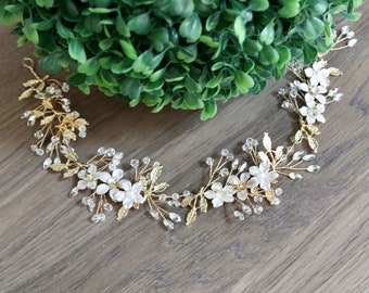 Bridal hair vine  Bridal hair piece Gold Bridal headpiece Bridal headband Wedding headband Wedding hair piece Wedding hair vine Floral