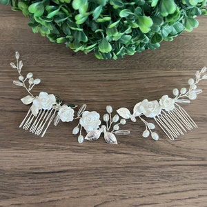 Floral Bridal Hair Piece Pearl Wedding Hair Vine Bridal Hair Accessory Pearl Hair Comb for Wedding Hair Accessory for bride