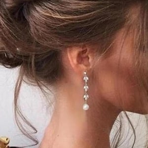 Clip on Earrings Pearl Drop Earrings Dangle Wedding Earrings Crystal Pearl Teardrop Earrings Bridal Jewelry Pearl Bridesmaids Earrings