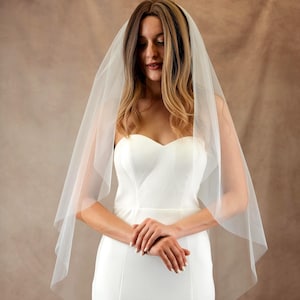 One tier Veil, Raw Edge, Fingertip to Cathedral Length, Waterfall Veil