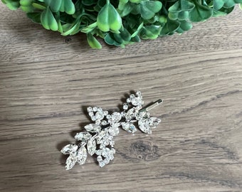 Crystal Hair clip Small Wedding Hair piece Bridesmaids Hair Accessory Floral Crystal Wedding Hair Accessory Floral Bridal Hair Accessory