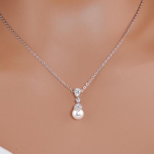 Pearl Diamond Necklace Bridal Pearl Necklace Wedding Necklace Bridesmaid Necklace Set Minimalist Wedding Jewelry Gift for her