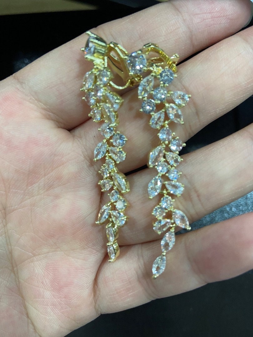 Orecchini A Clip Lunghi A Goccia Con Ali D'angelo - Clearine, Per Sposa, Donna, Tono Argento Chiaro, Cristallo Austriaco, Confezione Regalo