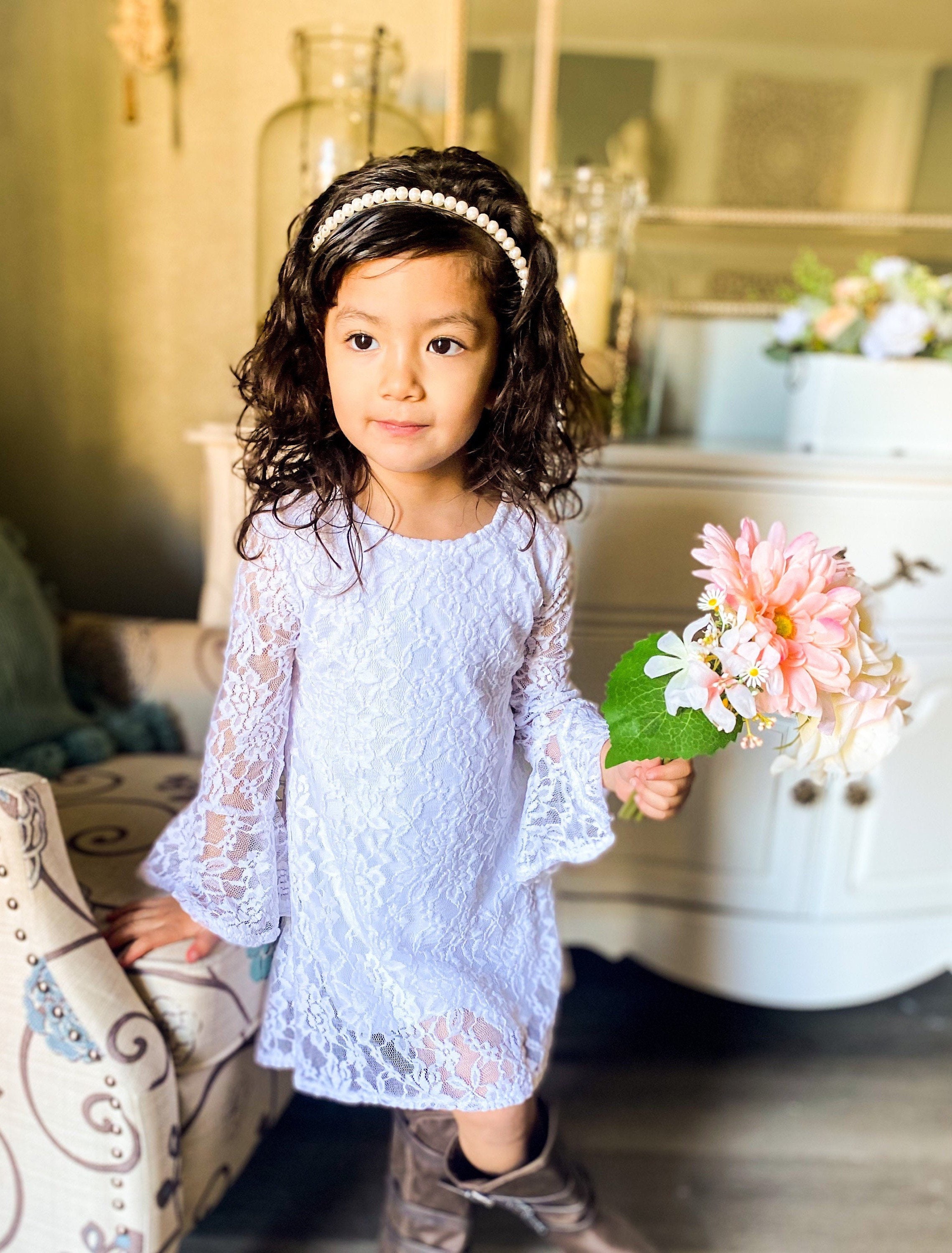 LACE DRESS Bell Sleeves for Children Evening Gown, Flower Girl, First Communion, Holy Communion, Parties, Birthdays, Christenings