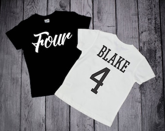Camiseta de aniversário de 4 anos para menino, camiseta de aniversário de quatro anos, camiseta de aniversário de 4 anos, camiseta com a frase "Quatro anos" em cursivo, camiseta de aniversário de 4 anos, aniversário de 4 anos para menino, aniversário de 4 anos
