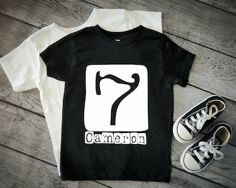 Jungen 7. Geburtstag Shirt, personalisiertes 7. Geburtstag Tshirt, Sieben Jahre altes Geburtstags-Shirts, Jungen-Geburtstags-Party-Shirt, siebtes Geburtstags-Shirt
