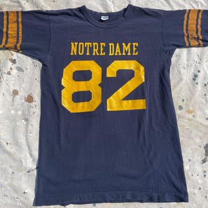VINTAGE Champion Notre Dame Football Jersey Size Women’s Small 100% Cotton Distressed