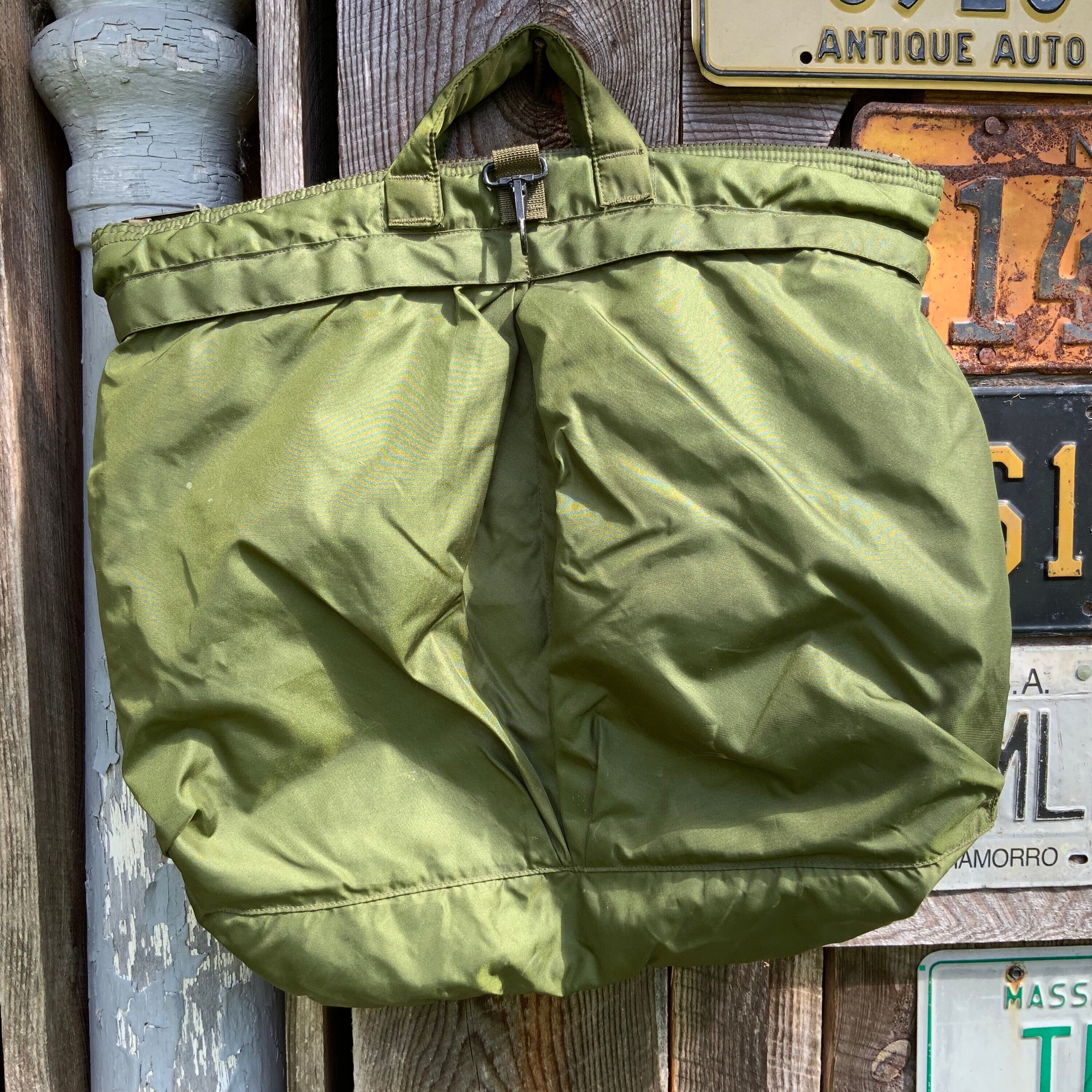 Vintage Jet Fighter Flyer's Helmet Bag US Air Force Pilot Vintage Jet Fighter Flyer's Helmet Bag US Air Force Pilot