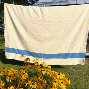 Vintage Hudson&#39;s Bay Blanket Queen 6 Point White Blue Stripes 96x90