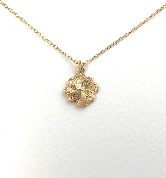 COLGANTE CADENA Y PENDIENTES CON ORO 18K TREBOL SUERTE