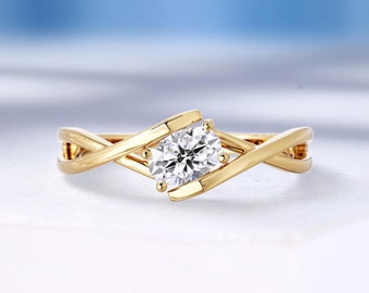 Modern Oval Lab Grown Diamond Engagement Ring, Unique Bypass Twisted Band, Solitaire Diamond Wedding Ring, 18K Yellow Gold Promise Ring