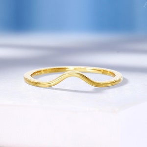 Curved wedding band Women Plain gold ring Minimalist Delicate Simple Dainty Chevron Stacking Matching Bridal Anniversary Solid Promise ring