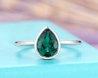 Simple Pear Shaped Emerald Engagement Ring White gold wedding engagement ring Solitaire ring Bezel ring Birthstone Anniversary ring