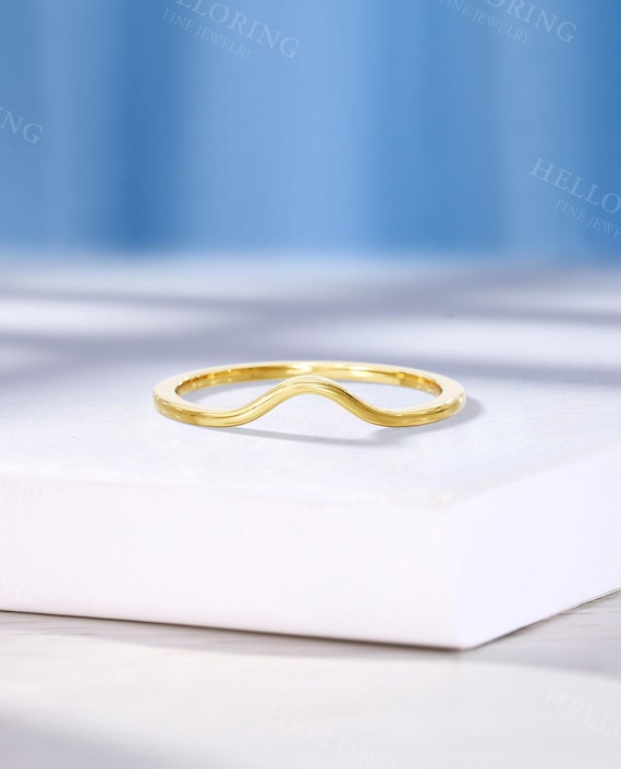 Curved Wedding Band Women Plain Gold Ring Minimalist Delicate