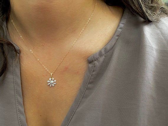 DAVID MORRIS Miss Daisy 18-karat white gold diamond necklace | NET-A-PORTER