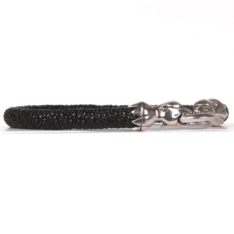Genuine Polished Stingray Leather Bracelet Sterling Silver 925 Snap Lock Leopard head Unisex 8mm