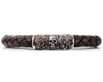 Braided Leather Bracelet Solid Sterling Silver925 Magnetic Clasp Skull Pattern Antique Black Colour Men's Bracelet Women's Bracelet Size 8mm