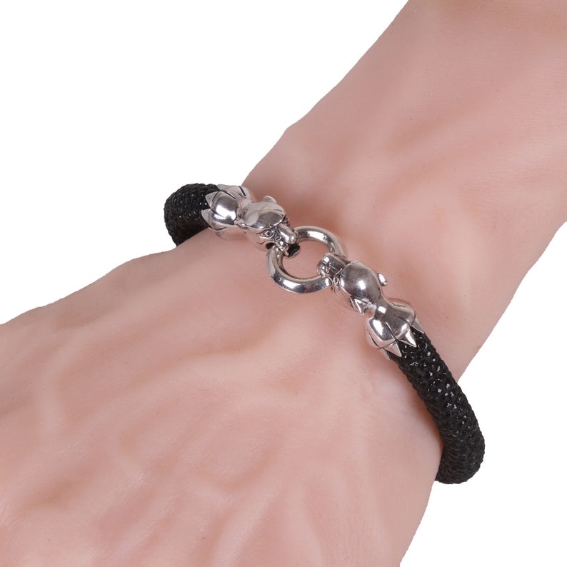 Genuine Polished Stingray Leather Bracelet Sterling Silver 925 Snap Lock Leopard head Unisex 8mm