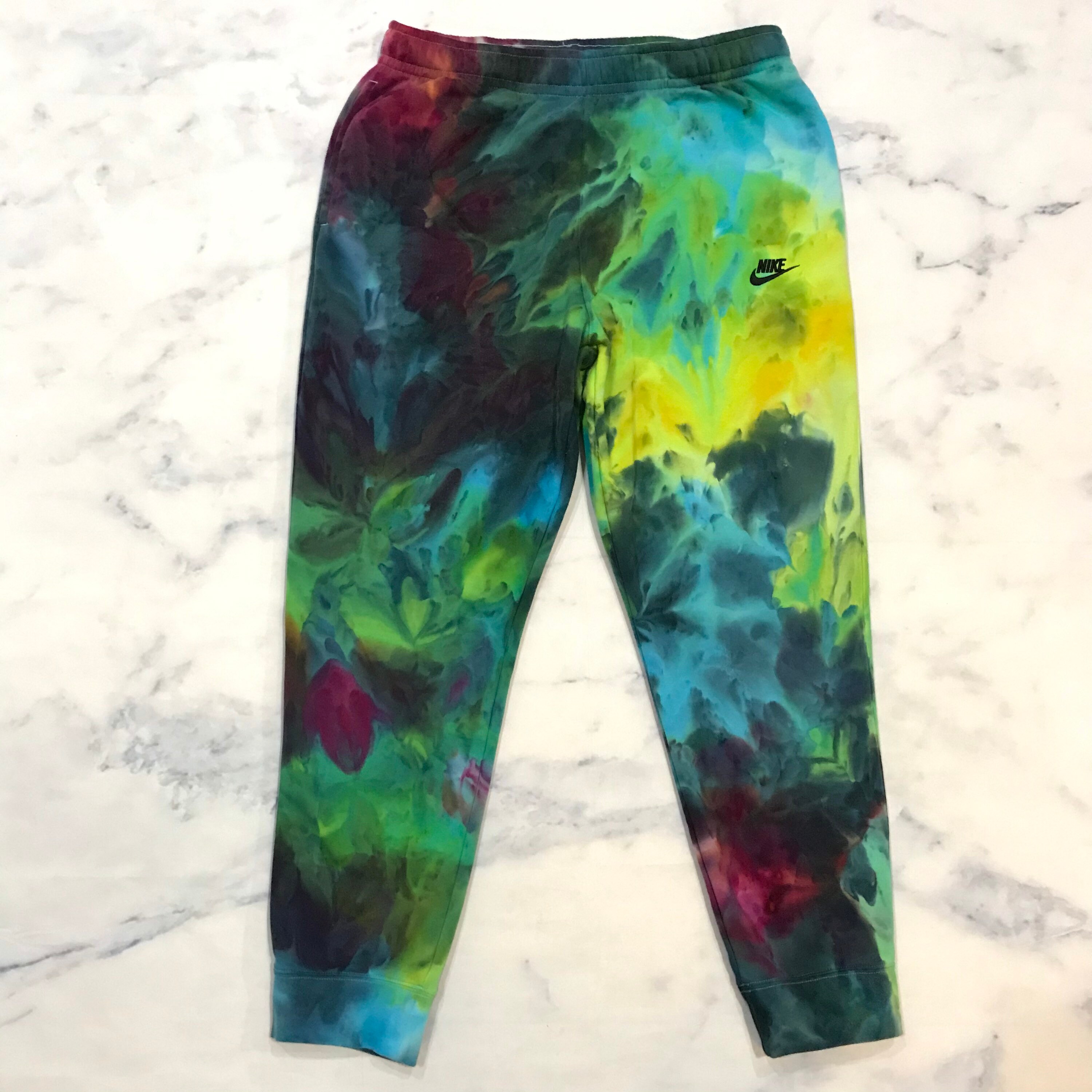 colorful nike sweatsuit