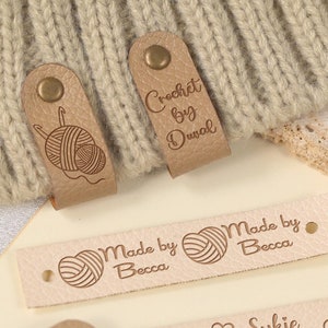 Etichette in pelle avvitabili, etichette in similpelle da 2,5"x0,5", etichette personalizzate fatte a mano, etichette personalizzate per articoli di maglieria, etichette all'uncinetto con rivetti