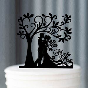 Custom Mr and Mrs Wedding Cake Topper /Personlized Bride And Groom Cake Topper/love tree with coupon cake topper