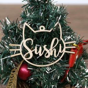 Cartões de lugar personalizados com nome de gato, nome de mesa personalizado, decoração de festa de aniversário de gato, presente para amantes de animais de estimação, placa de madeira com nome, cartão de convidado
