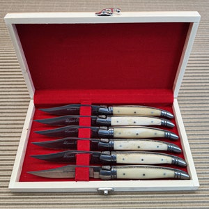 Set of 6 French Laguiole handle steak knives